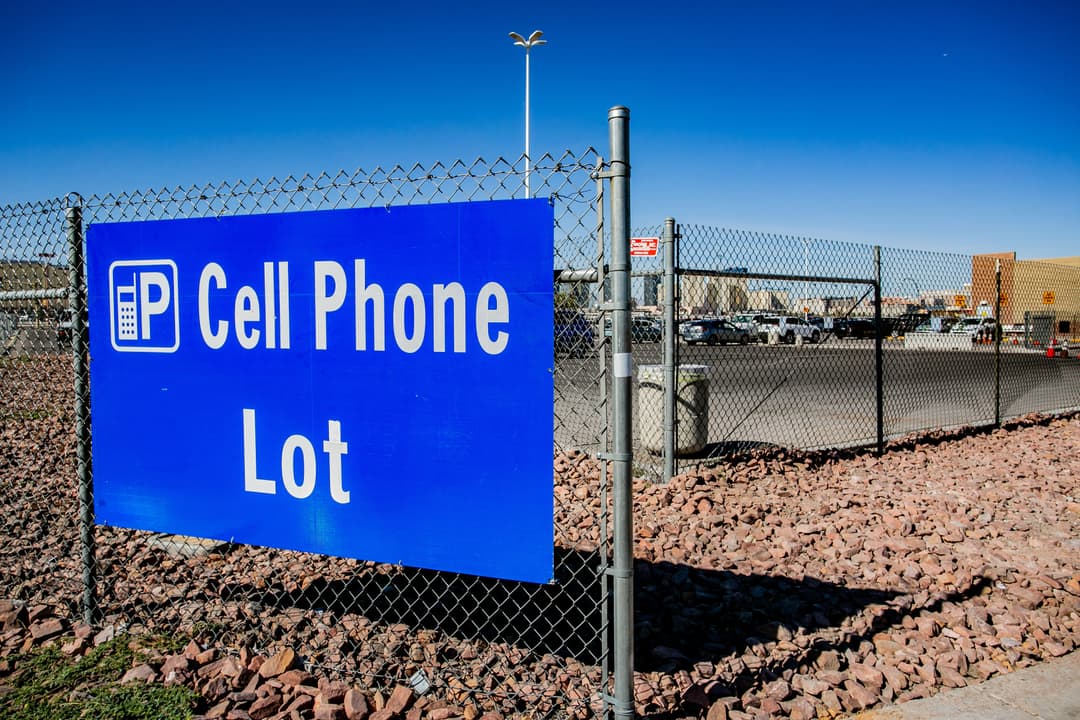 card item-Cell Phone Lot